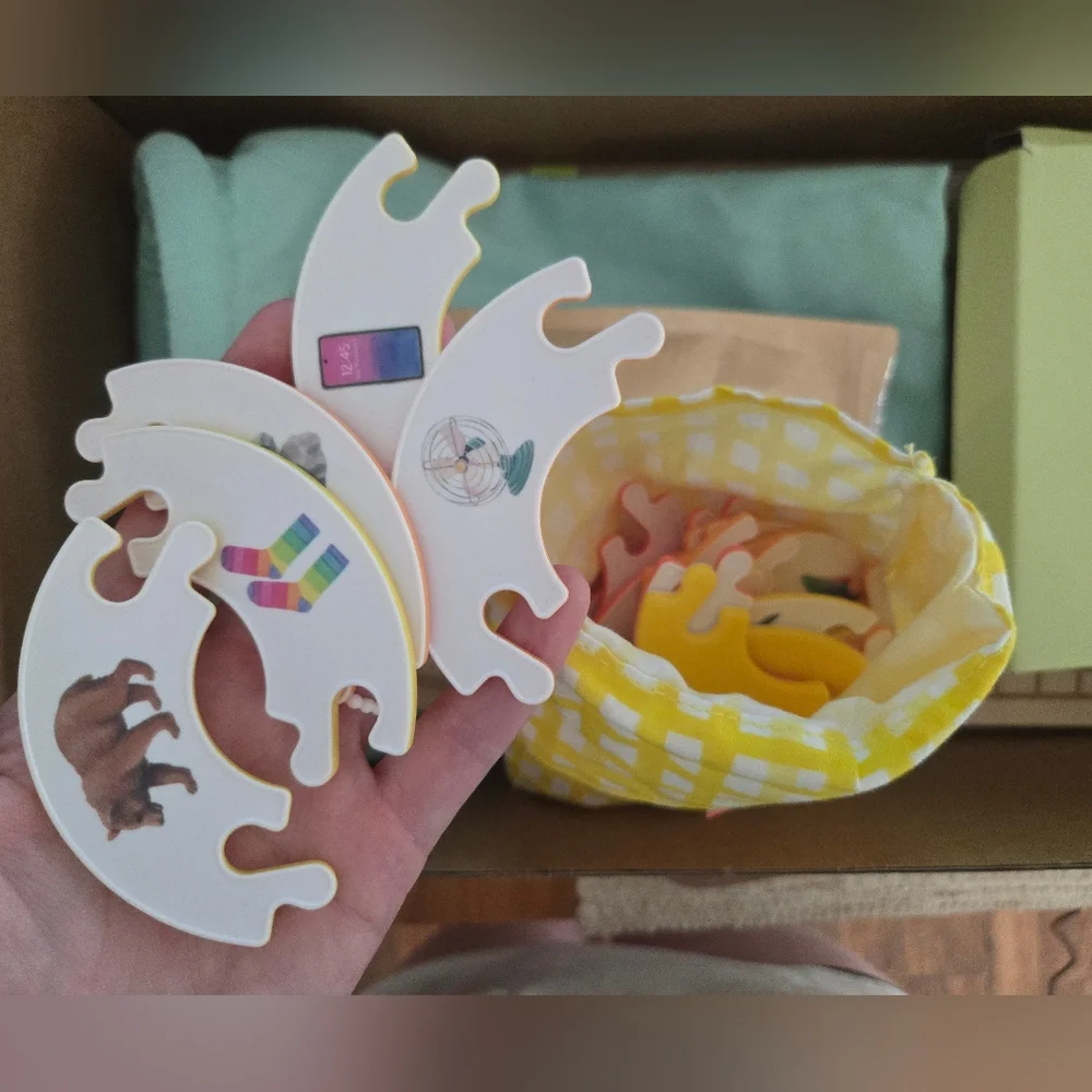 4yrs To 5yrs. LOVEVERY The Examiner Box